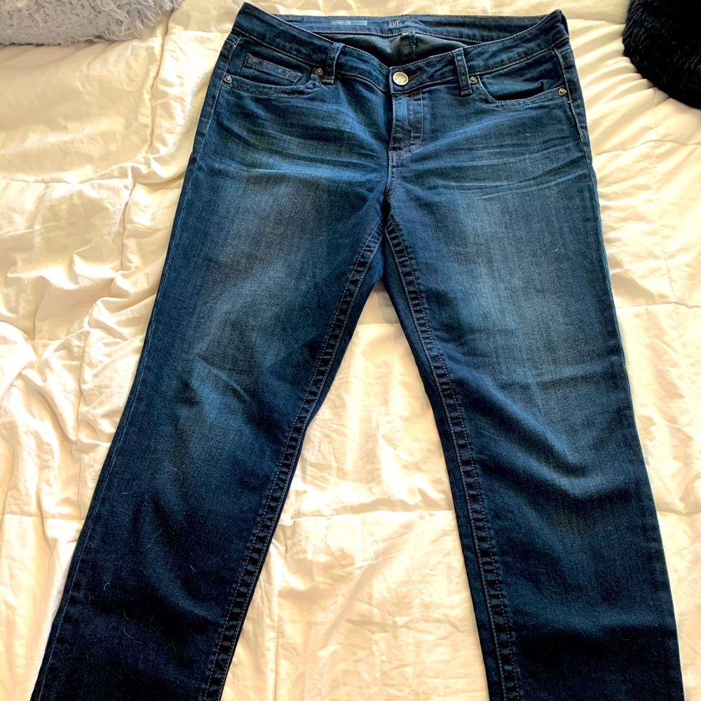 Kut from the Kloth. Dark wash. Straight leg.